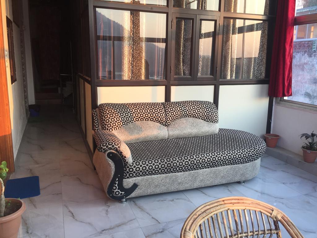 Bluestays Hostel Rishikesh Exterior photo
